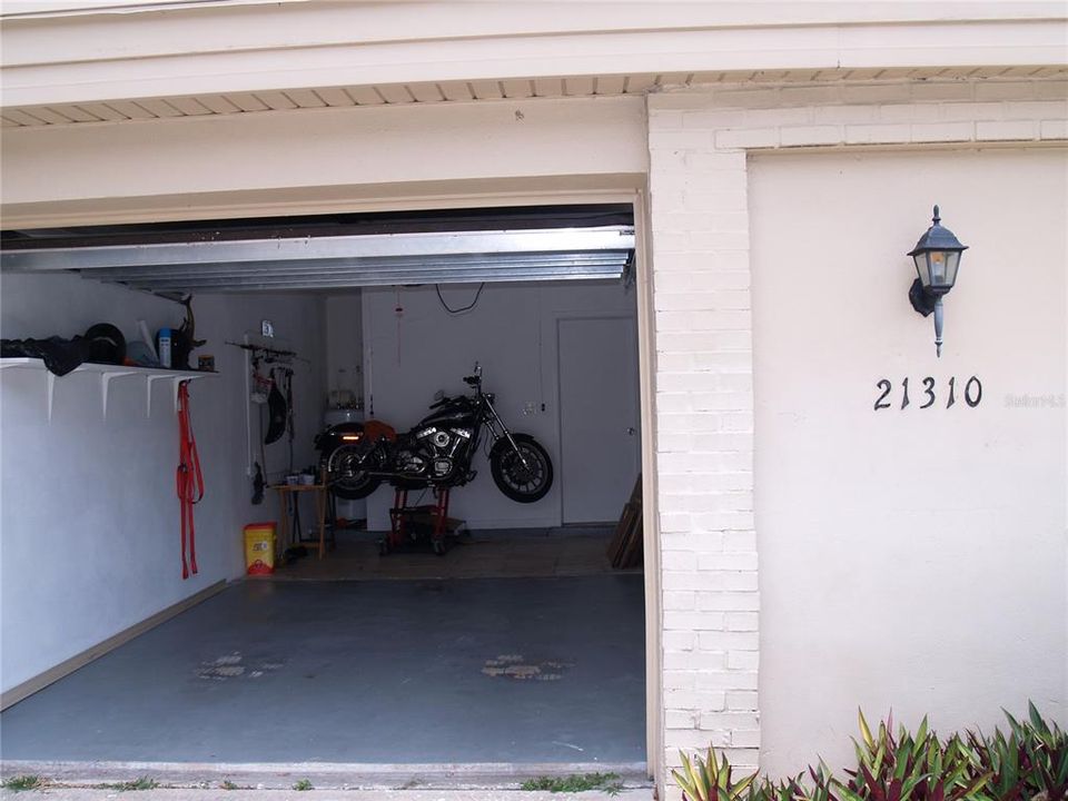 Right Side Unit  Garage