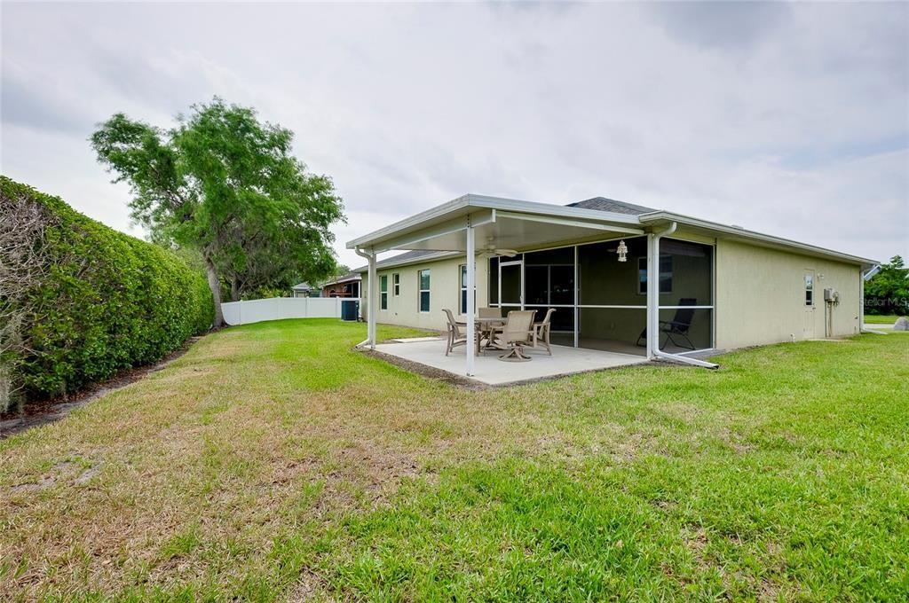 Active With Contract: $339,900 (3 beds, 2 baths, 1297 Square Feet)