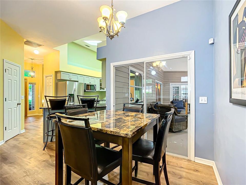 For Sale: $475,000 (4 beds, 2 baths, 2279 Square Feet)