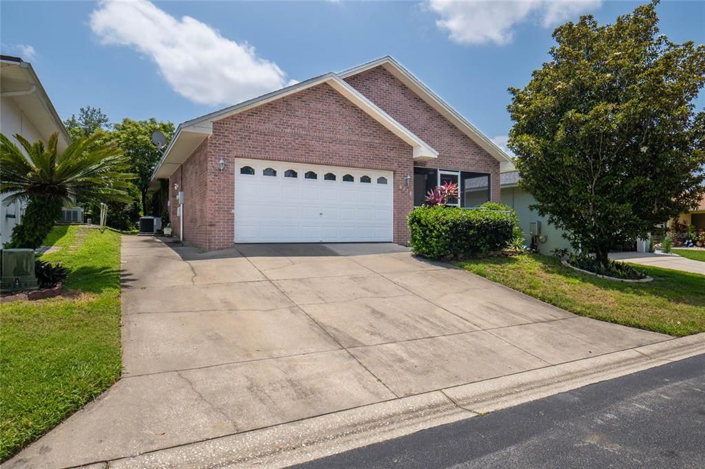 For Sale: $295,000 (3 beds, 2 baths, 1510 Square Feet)