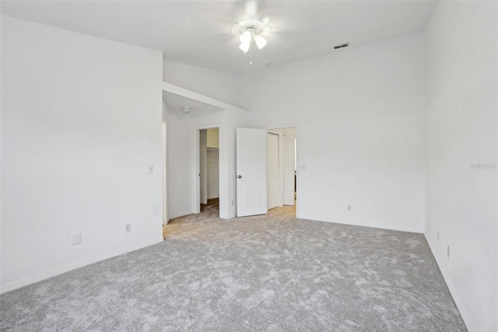 Active With Contract: $379,900 (3 beds, 2 baths, 1630 Square Feet)