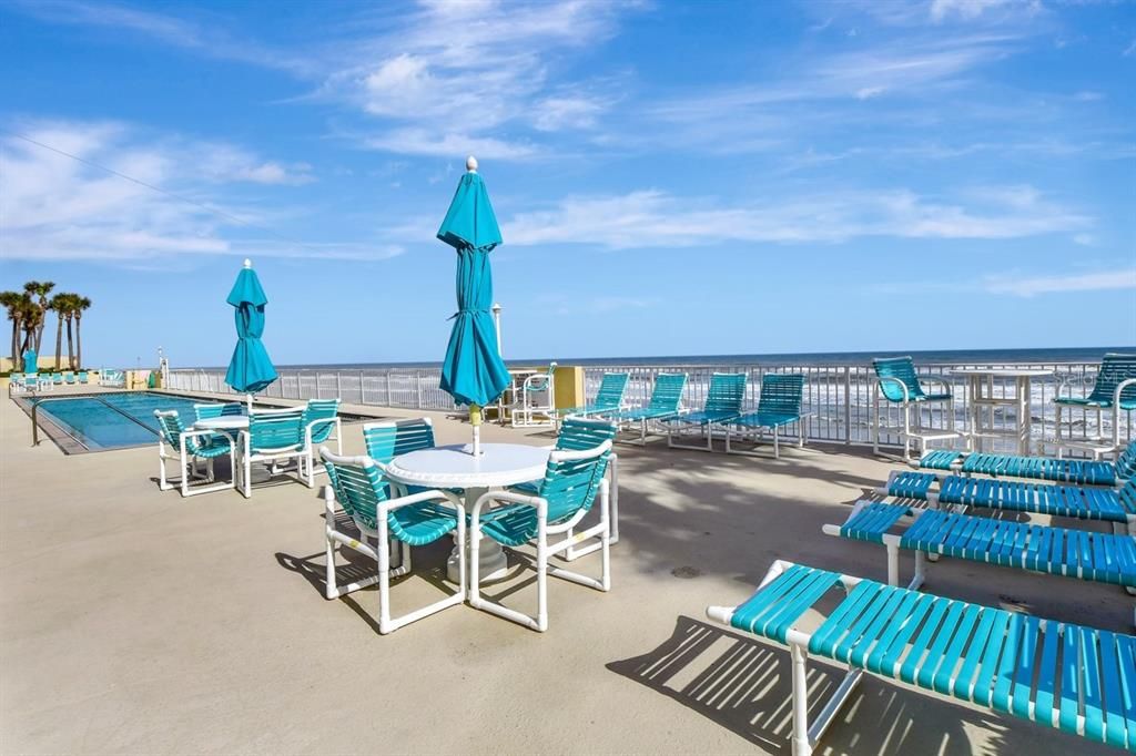 Outdoor Pool Deck