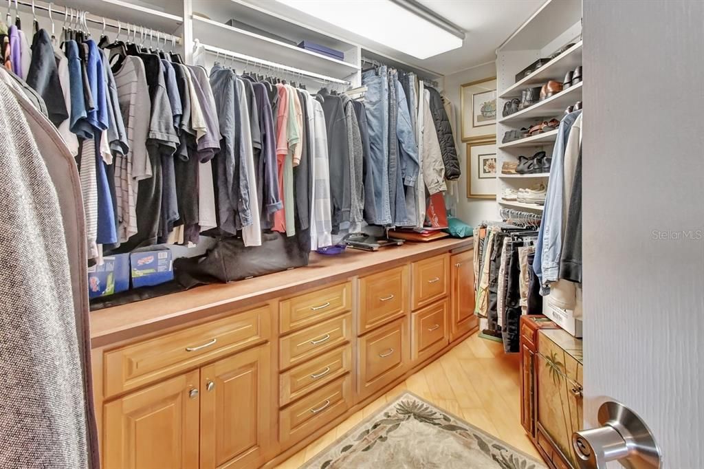 Primary Suite-Custom Closet