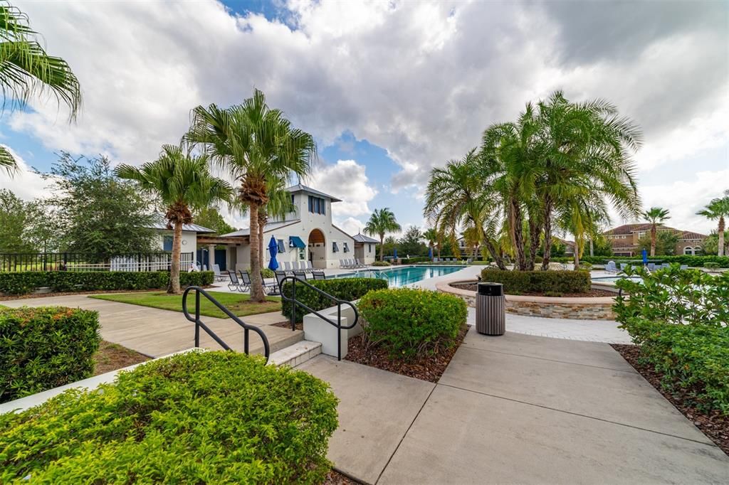Active With Contract: $774,900 (5 beds, 4 baths, 3590 Square Feet)