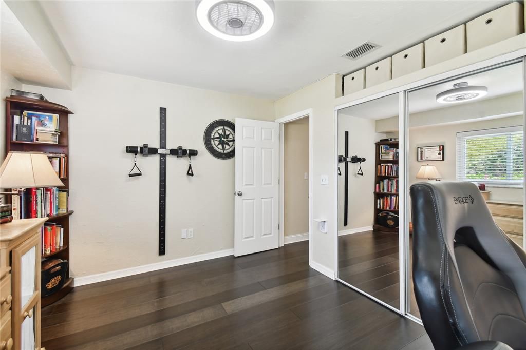 Active With Contract: $430,000 (3 beds, 2 baths, 1447 Square Feet)