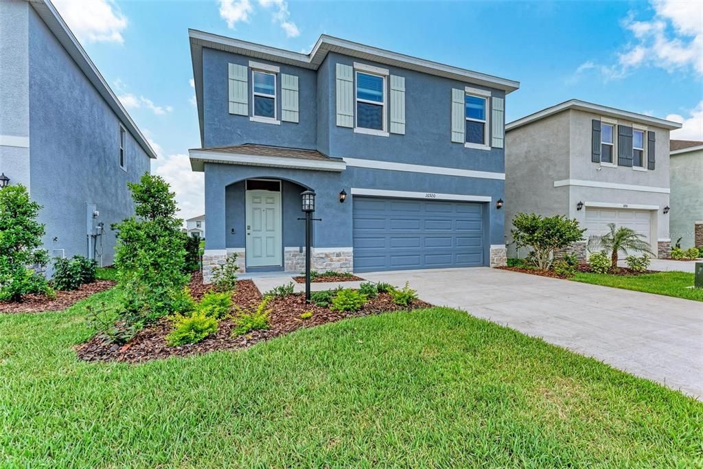 Active With Contract: $3,700 (5 beds, 3 baths, 2447 Square Feet)