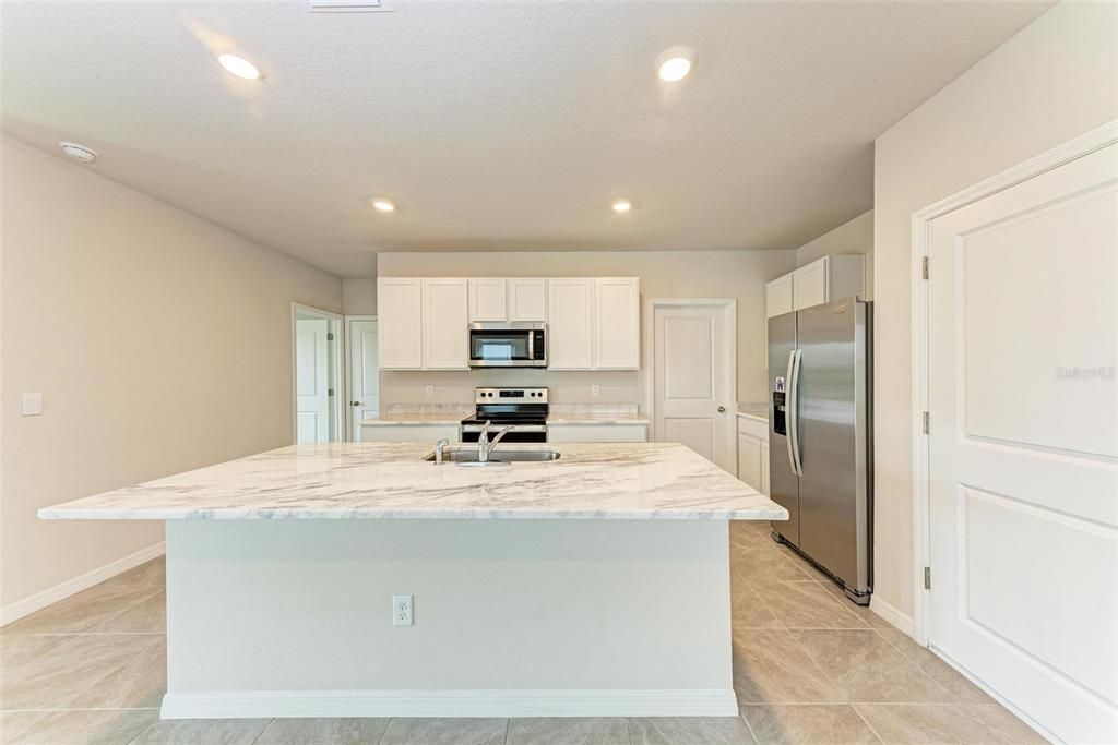 Active With Contract: $3,700 (5 beds, 3 baths, 2447 Square Feet)