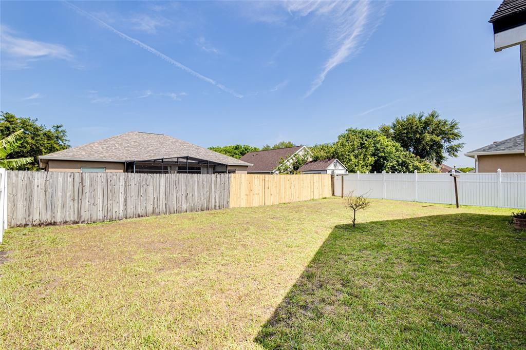 For Sale: $389,000 (4 beds, 2 baths, 1397 Square Feet)