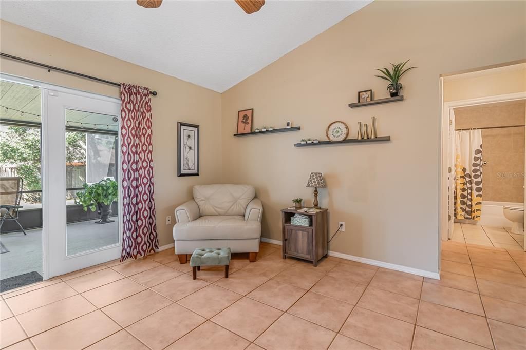 Active With Contract: $369,900 (3 beds, 2 baths, 1497 Square Feet)