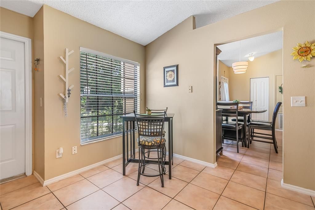 Active With Contract: $369,900 (3 beds, 2 baths, 1497 Square Feet)