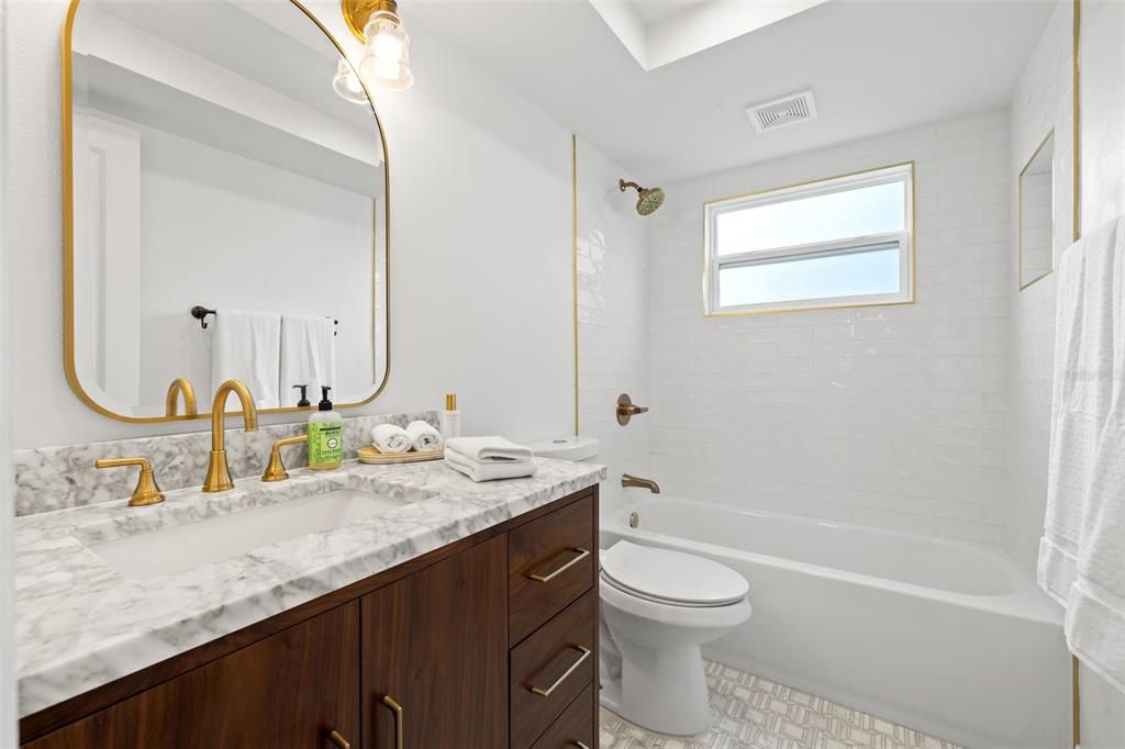 For Sale: $457,900 (3 beds, 2 baths, 1168 Square Feet)