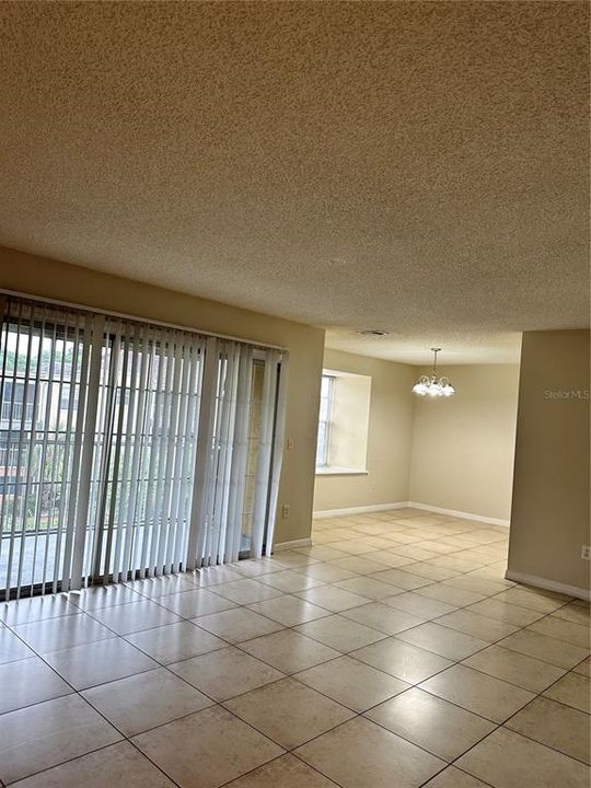 For Rent: $1,600 (2 beds, 2 baths, 1165 Square Feet)