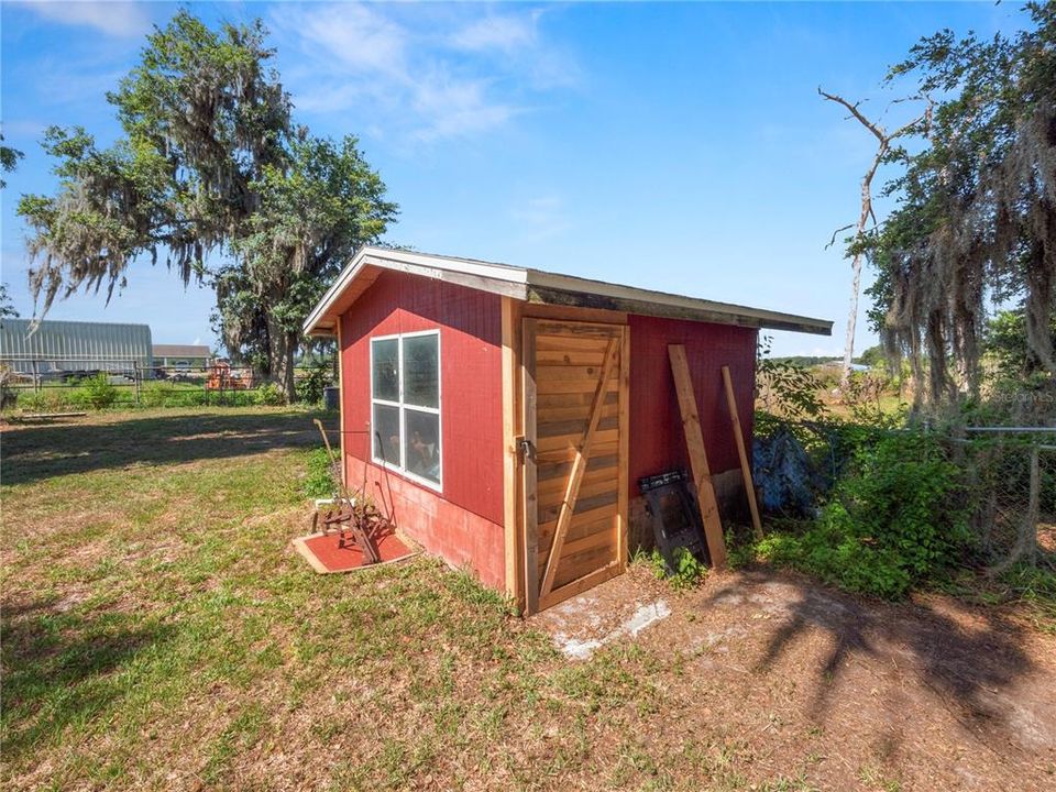 Active With Contract: $440,000 (3 beds, 2 baths, 1512 Square Feet)