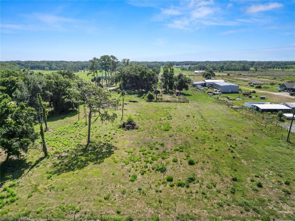 Active With Contract: $440,000 (3 beds, 2 baths, 1512 Square Feet)