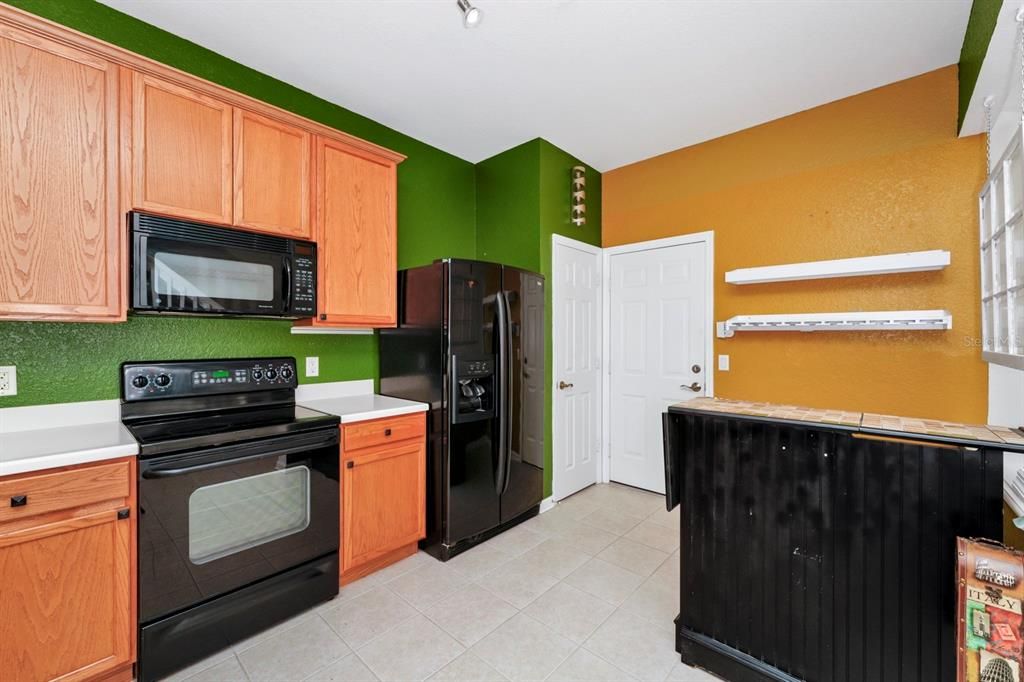 For Sale: $319,000 (2 beds, 2 baths, 1546 Square Feet)