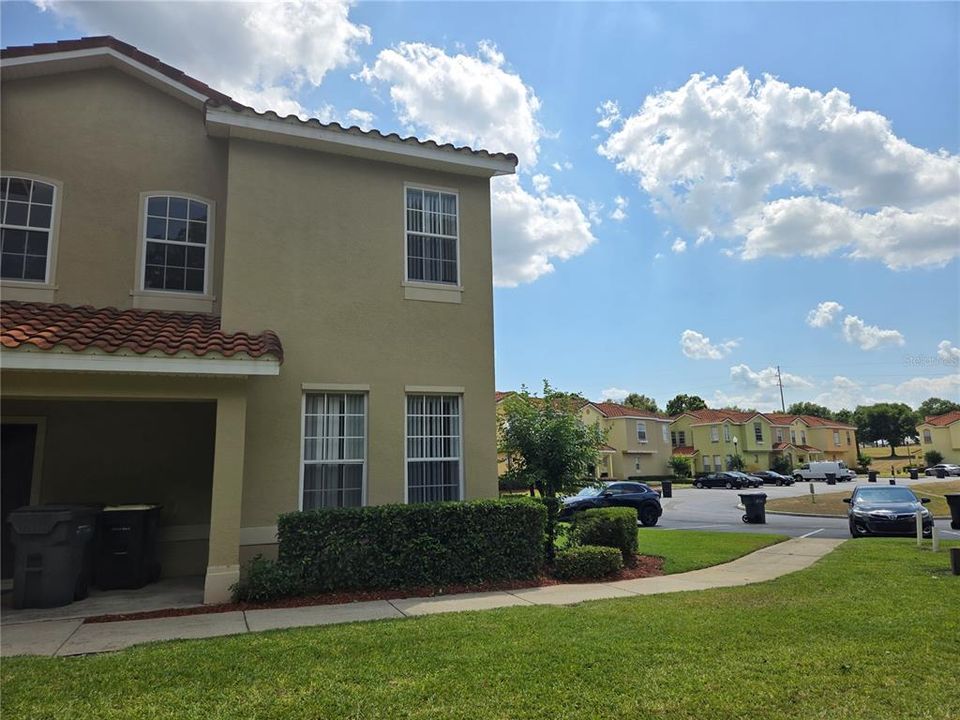 Active With Contract: $304,999 (4 beds, 3 baths, 1730 Square Feet)