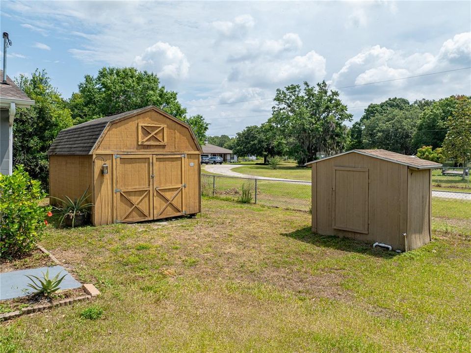 Screen Front Porch - Guest House