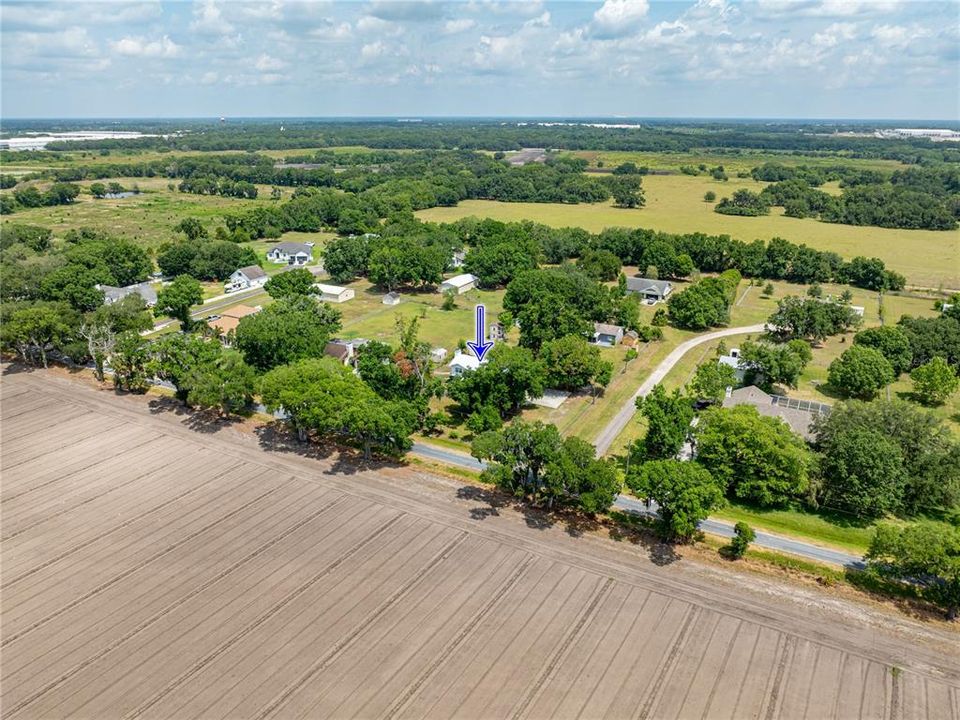 Great aerial shot of rural Plant City looking north