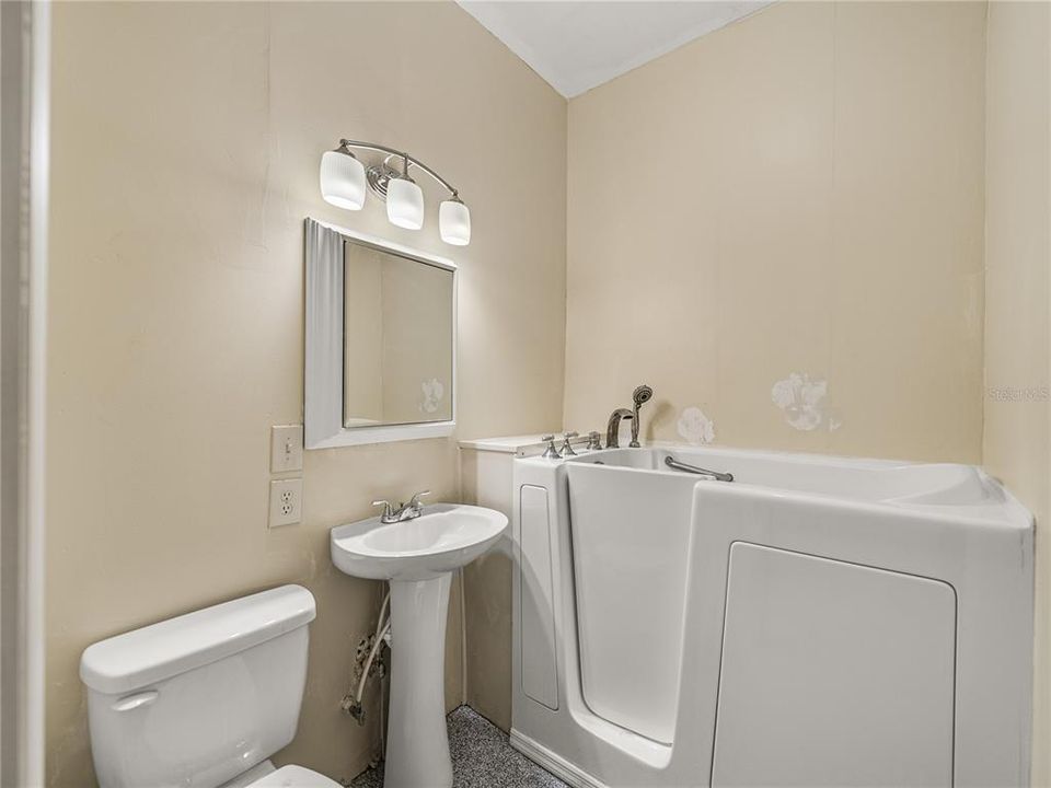 Bathroom #2 with jetted walk-in tub in Guest House