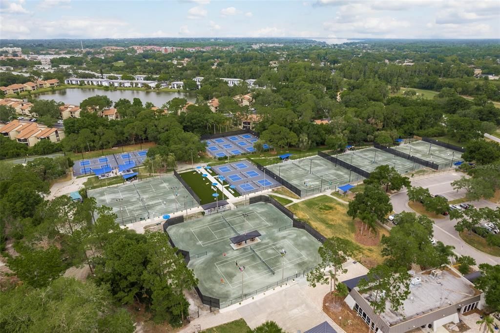 Ardea Country Club Pickeball Courts and Tennis Courts