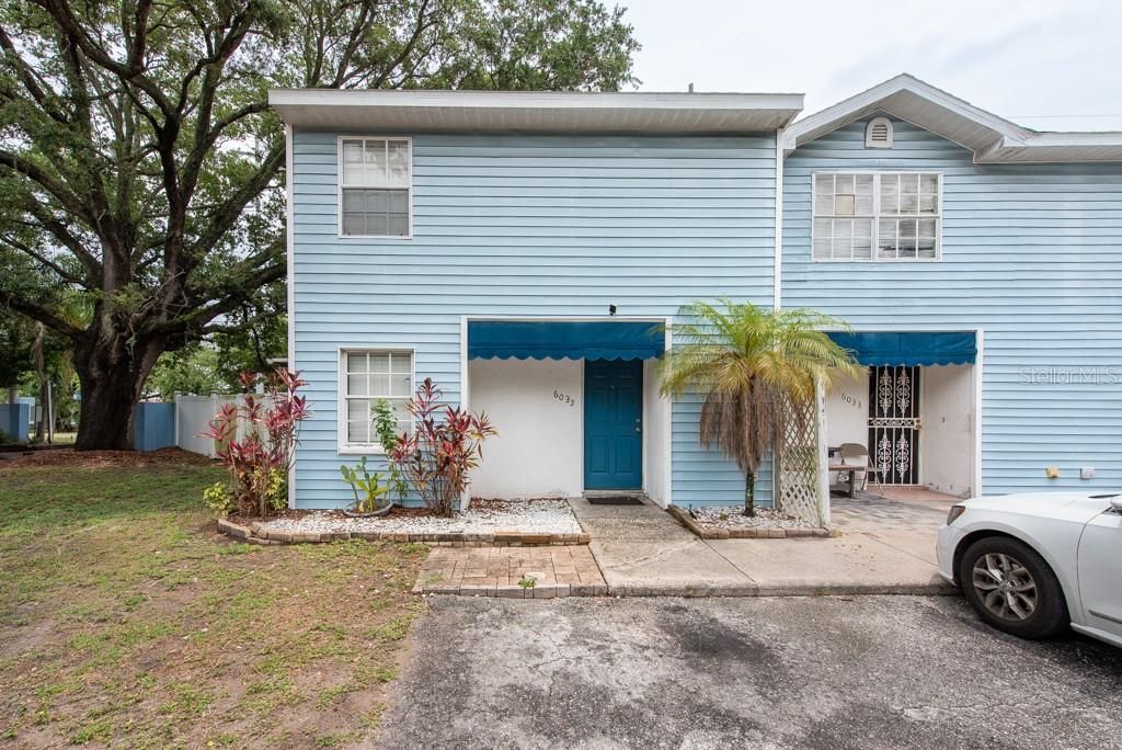 For Sale: $205,000 (2 beds, 2 baths, 1212 Square Feet)