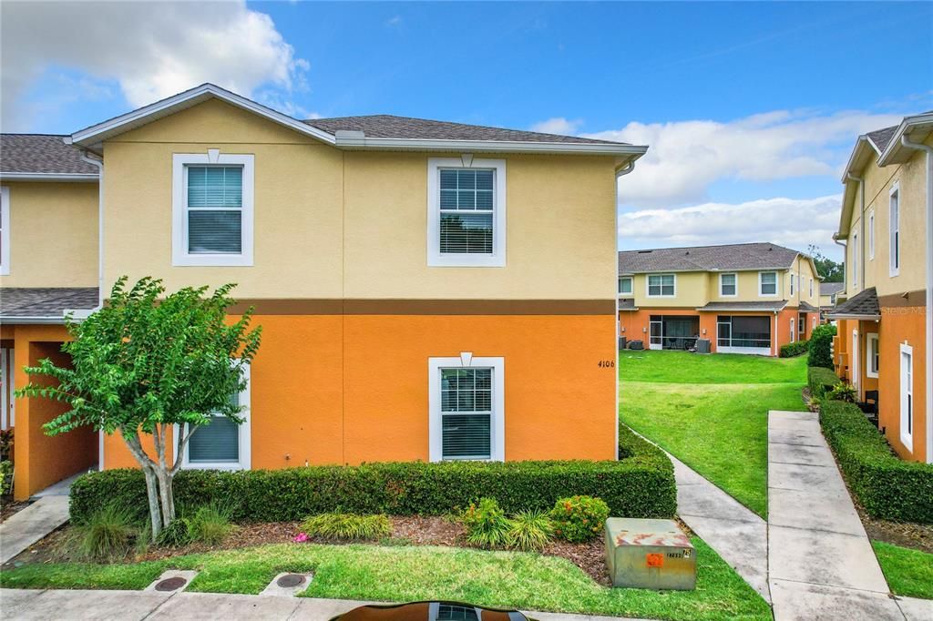 Active With Contract: $259,000 (4 beds, 3 baths, 1479 Square Feet)