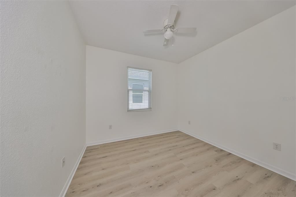 Active With Contract: $350,000 (4 beds, 2 baths, 1880 Square Feet)