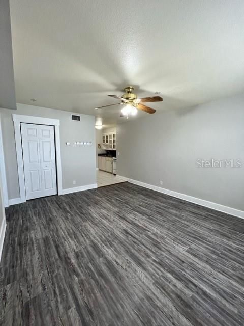 For Rent: $2,000 (1 beds, 1 baths, 563 Square Feet)