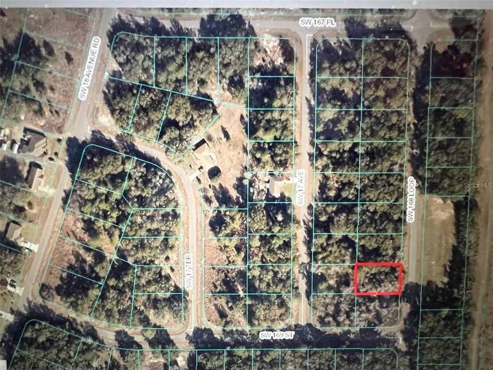 На продажу: $34,000 (0.24 acres)