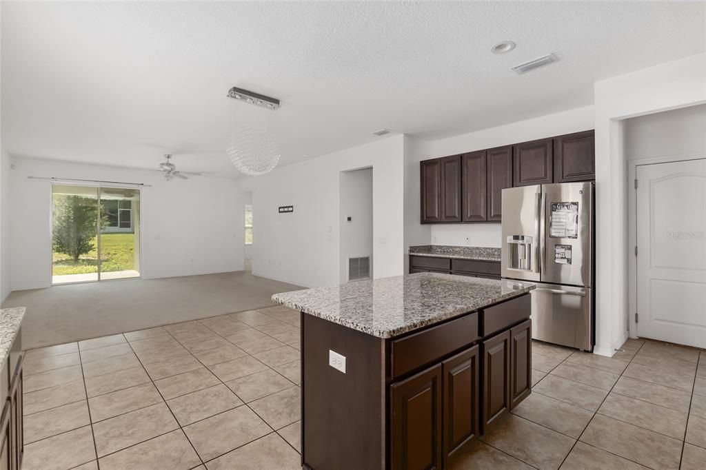 Active With Contract: $372,000 (3 beds, 2 baths, 2000 Square Feet)