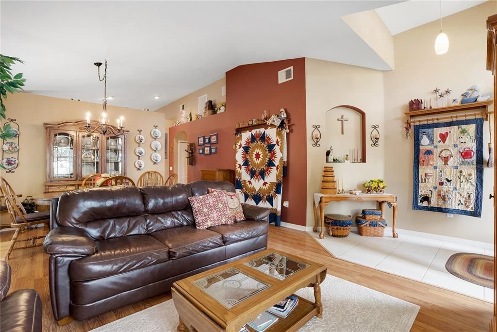 11453 Heritage Point Dr. Living Room/ Dinning Rom/ Front Foyer