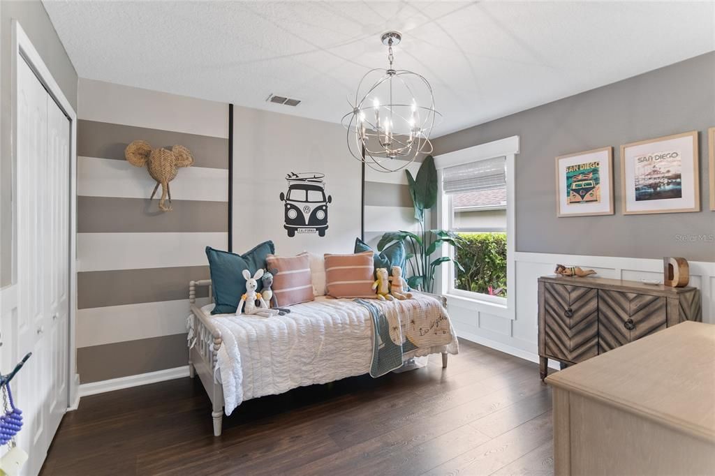 Active With Contract: $850,000 (4 beds, 3 baths, 2413 Square Feet)