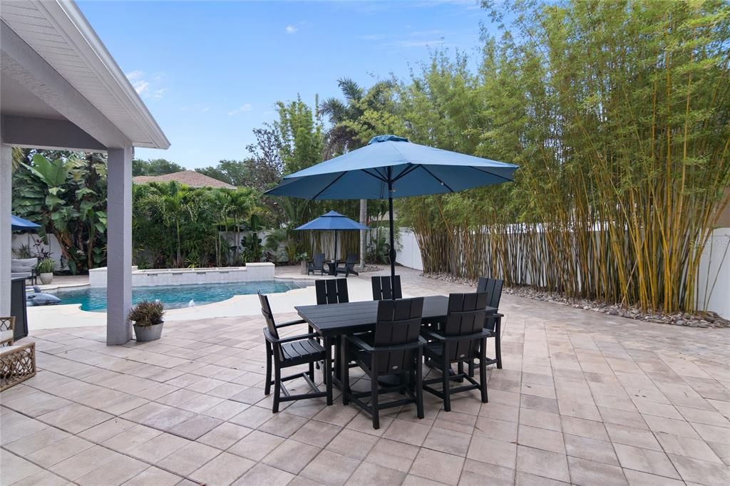 Active With Contract: $850,000 (4 beds, 3 baths, 2413 Square Feet)