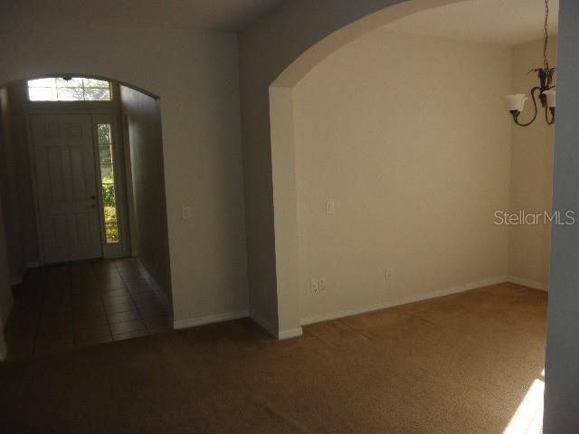 For Rent: $2,295 (3 beds, 2 baths, 1537 Square Feet)