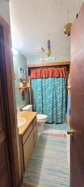 For Sale: $449,000 (4 beds, 2 baths, 1708 Square Feet)