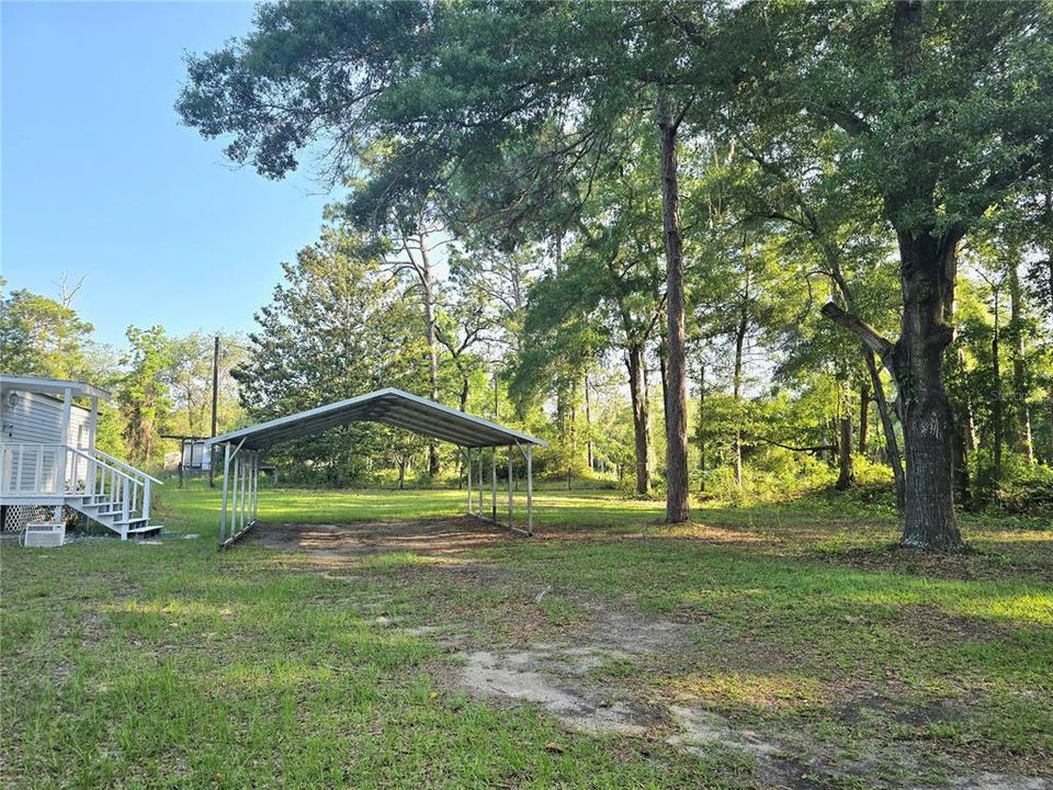 Active With Contract: $177,000 (3 beds, 2 baths, 1064 Square Feet)