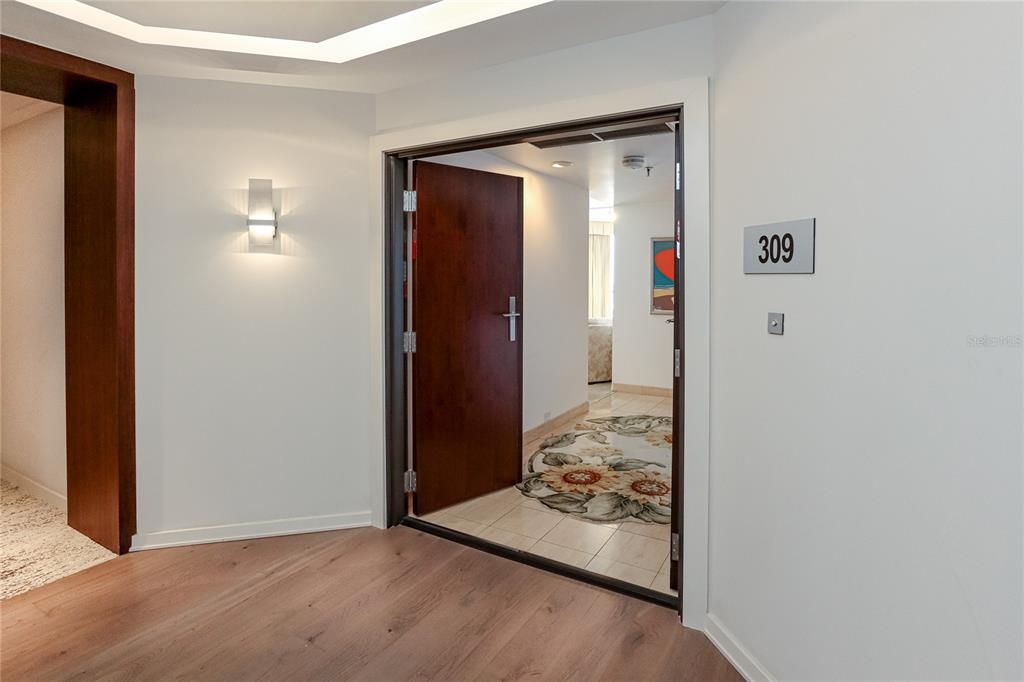 Entrance to condo from hallway