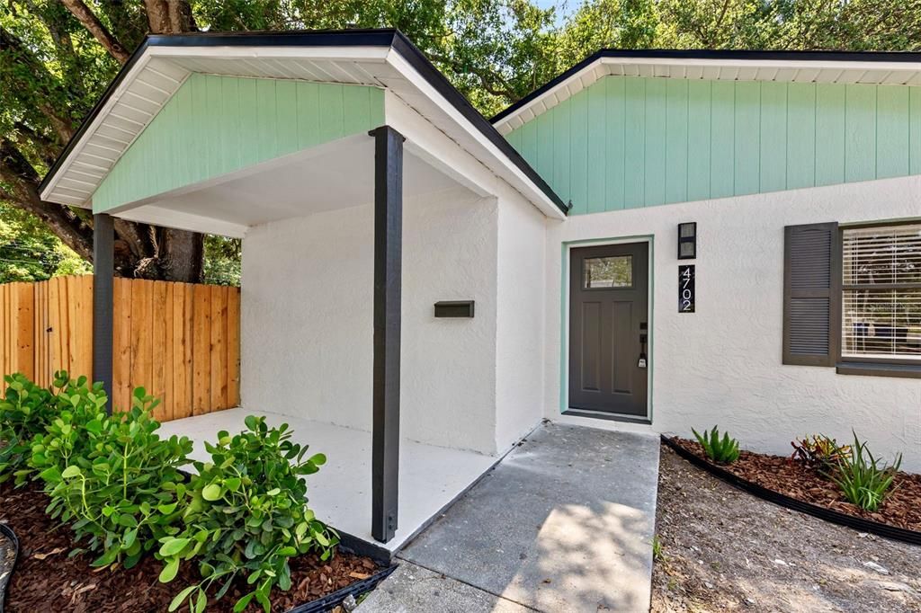 Active With Contract: $415,000 (4 beds, 2 baths, 1265 Square Feet)