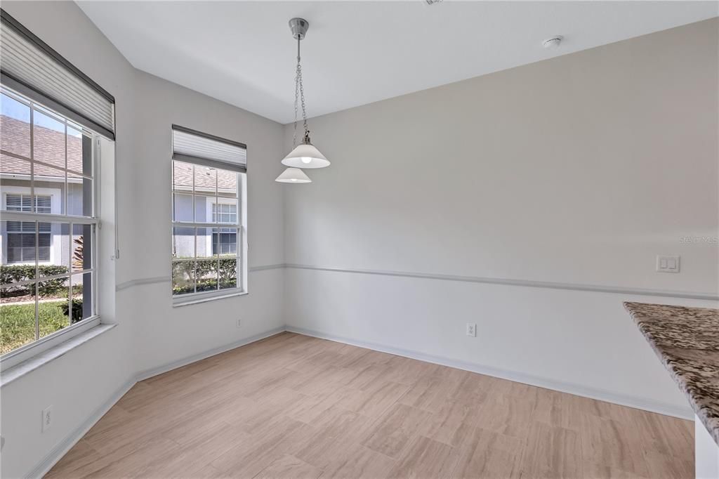 For Sale: $364,900 (2 beds, 2 baths, 1544 Square Feet)