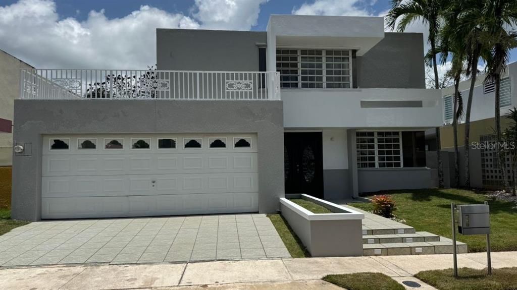 Vendido Recientemente: $299,000 (4 camas, 2 baños, 2244 Pies cuadrados)