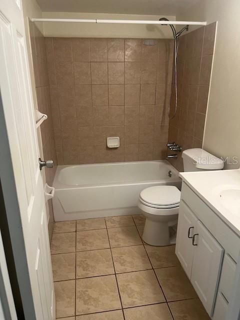 For Rent: $1,400 (1 beds, 1 baths, 747 Square Feet)