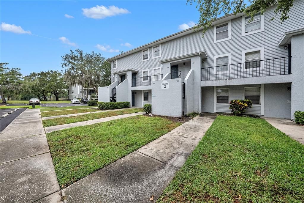 Recently Sold: $135,000 (2 beds, 1 baths, 864 Square Feet)