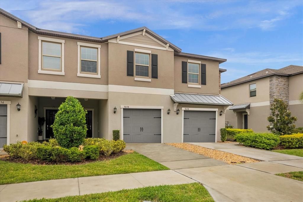 Active With Contract: $269,900 (3 beds, 2 baths, 1701 Square Feet)