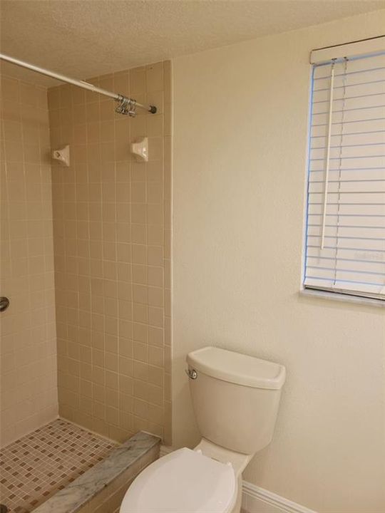 Active With Contract: $1,795 (2 beds, 2 baths, 1403 Square Feet)