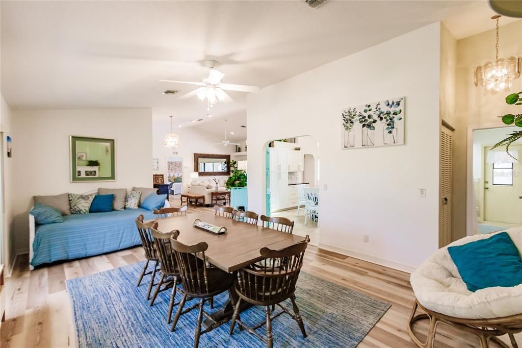 Active With Contract: $595,000 (3 beds, 2 baths, 2023 Square Feet)