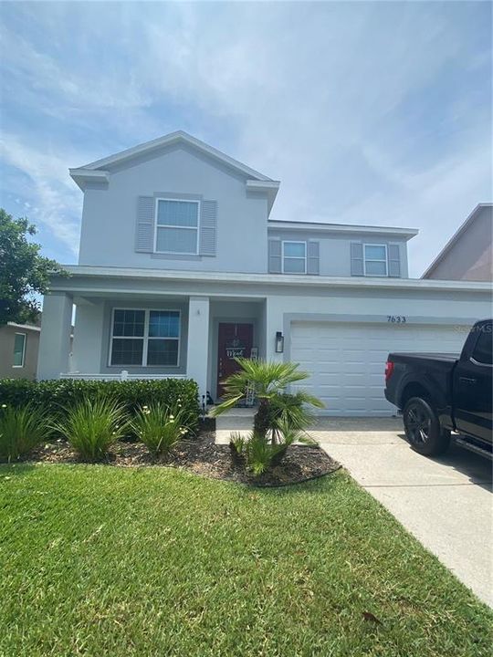 Active With Contract: $2,750 (4 beds, 2 baths, 2186 Square Feet)