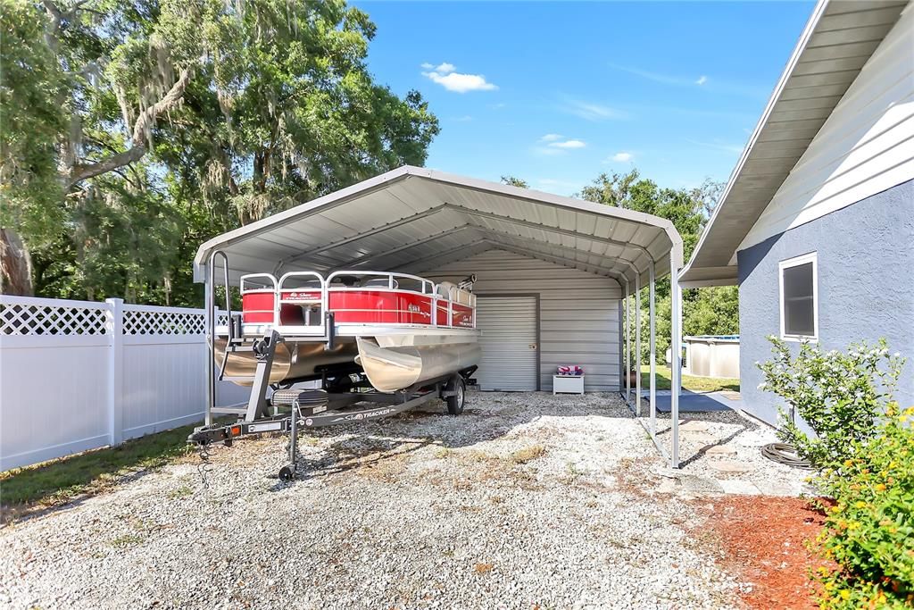 Gated Carport