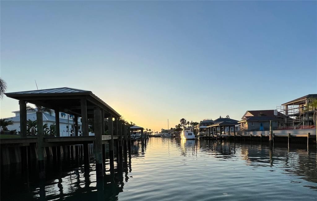 beautiful sunset rides to the many waterfront restaurants