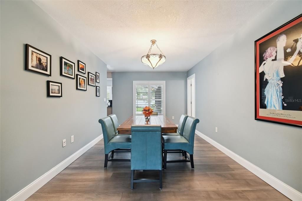 Recently Sold: $675,000 (3 beds, 2 baths, 1861 Square Feet)