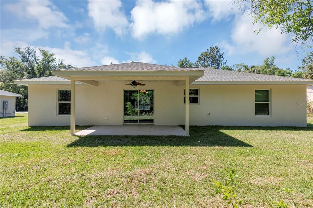 Active With Contract: $279,900 (3 beds, 2 baths, 1453 Square Feet)